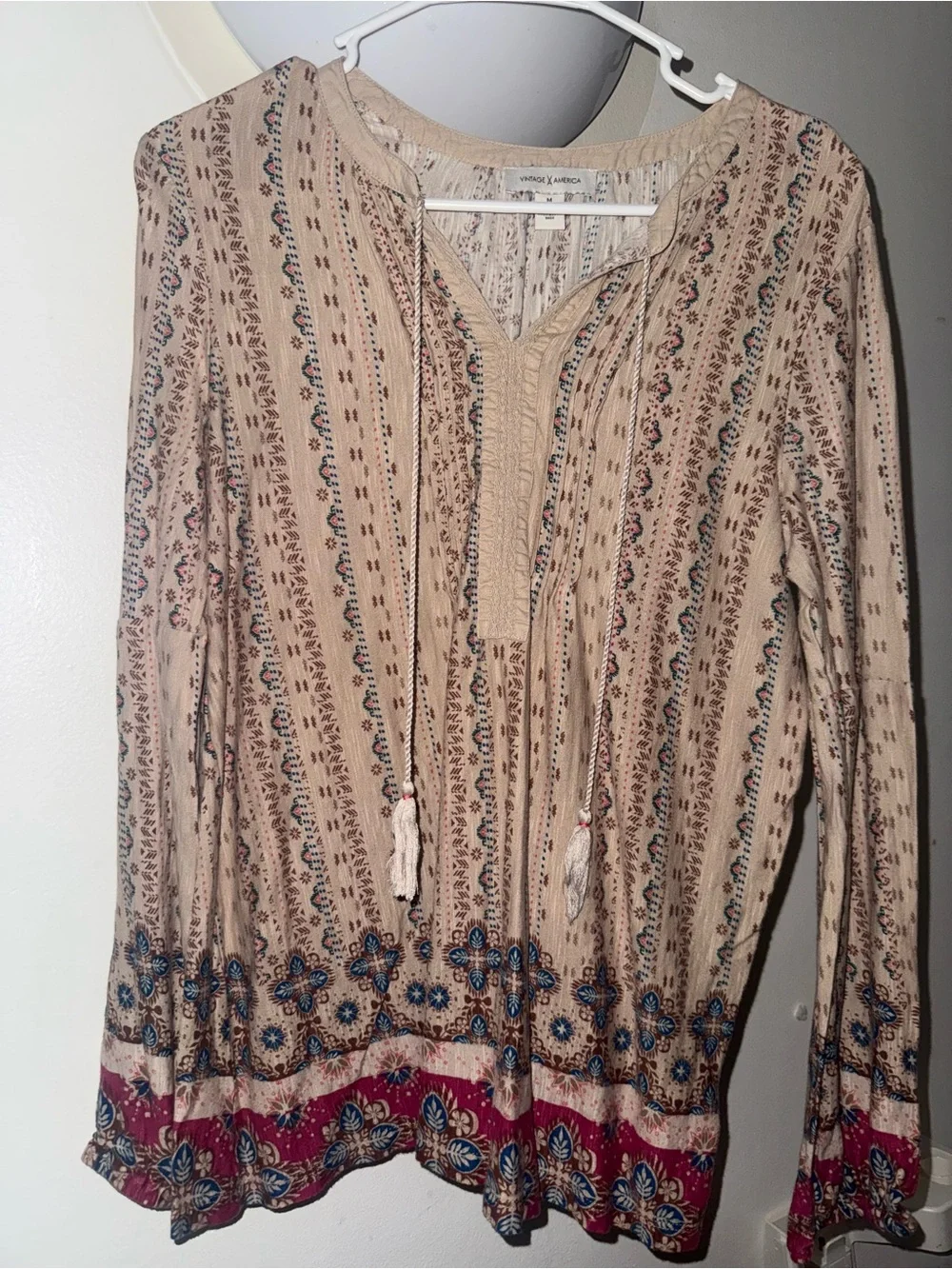 Vintage America lightweight beige